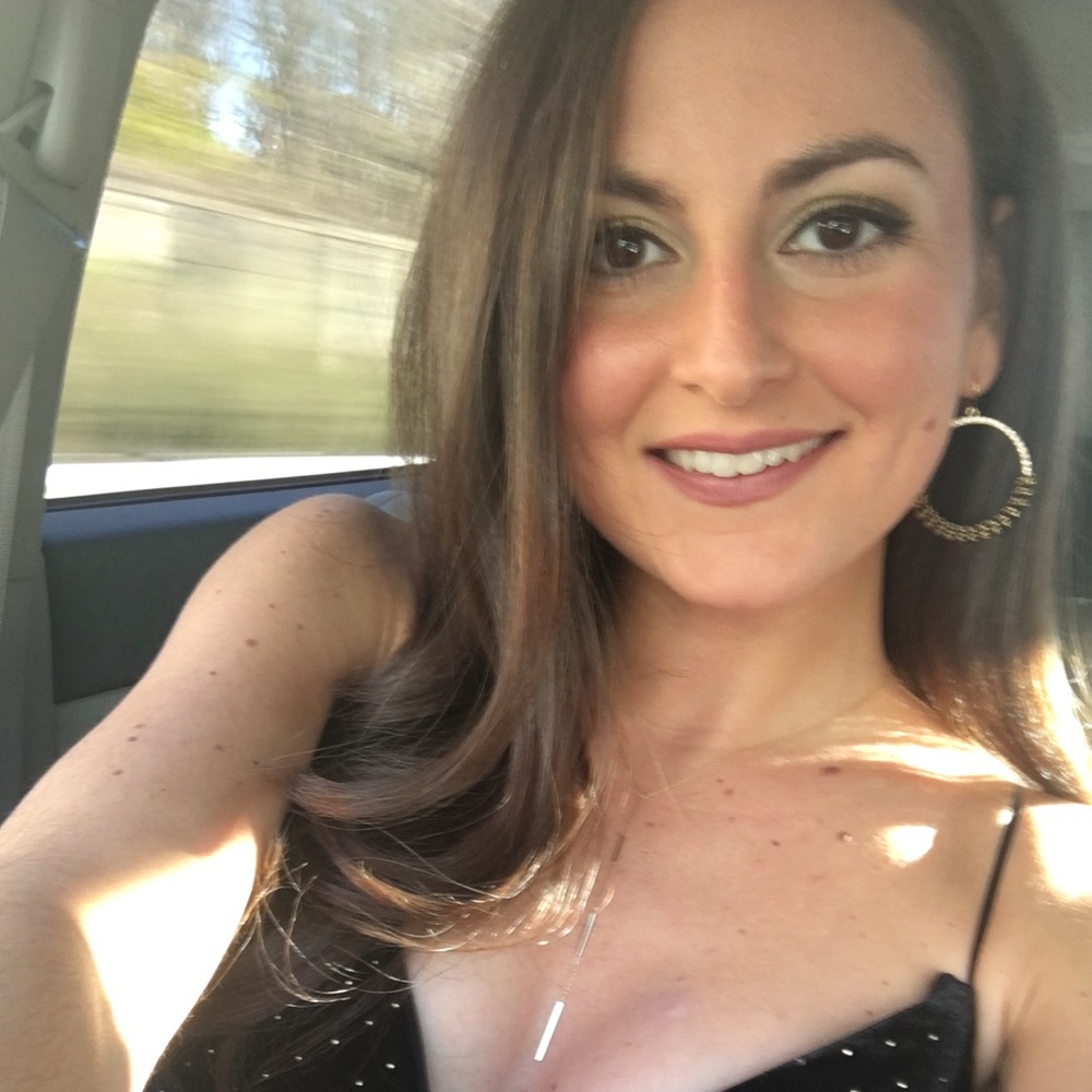 Meet your Posher, Lauren